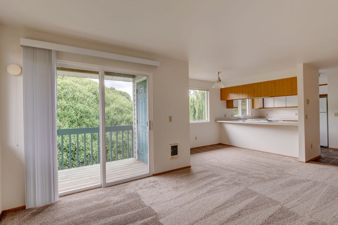 106 S Main St #4 - Photo 4 of 15