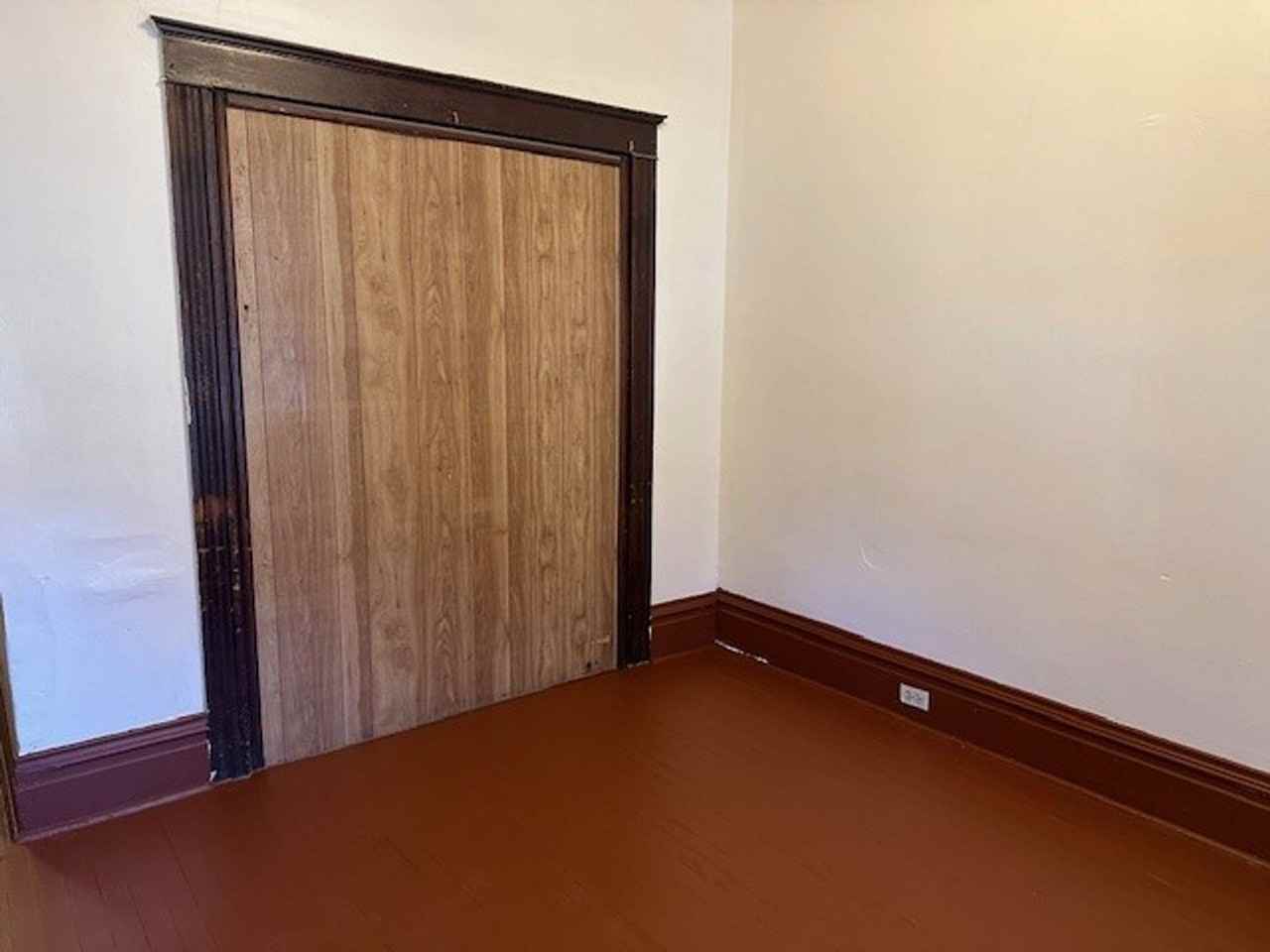 2426 N 6th St - Photo 3 of 10