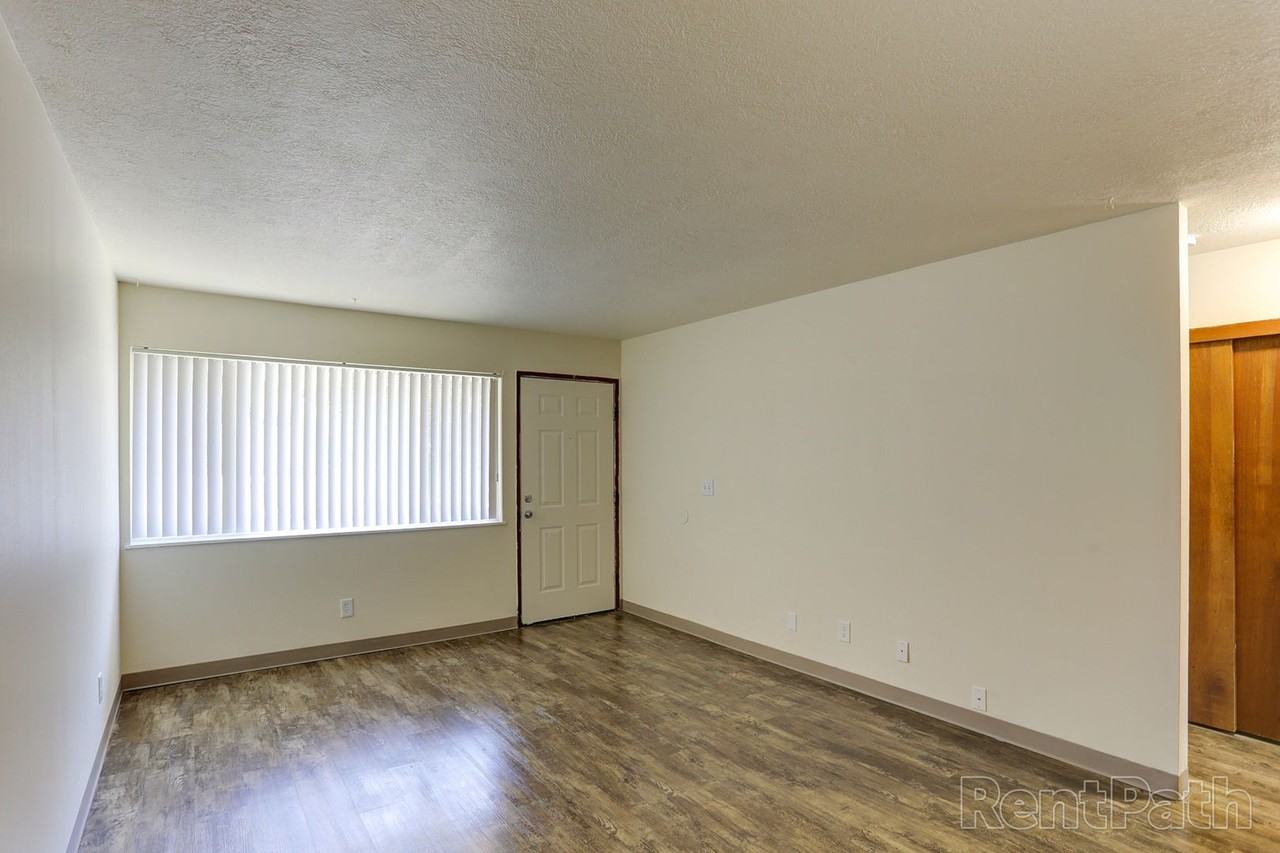 Arrowsmith Apartments^ - Photo 4 of 49