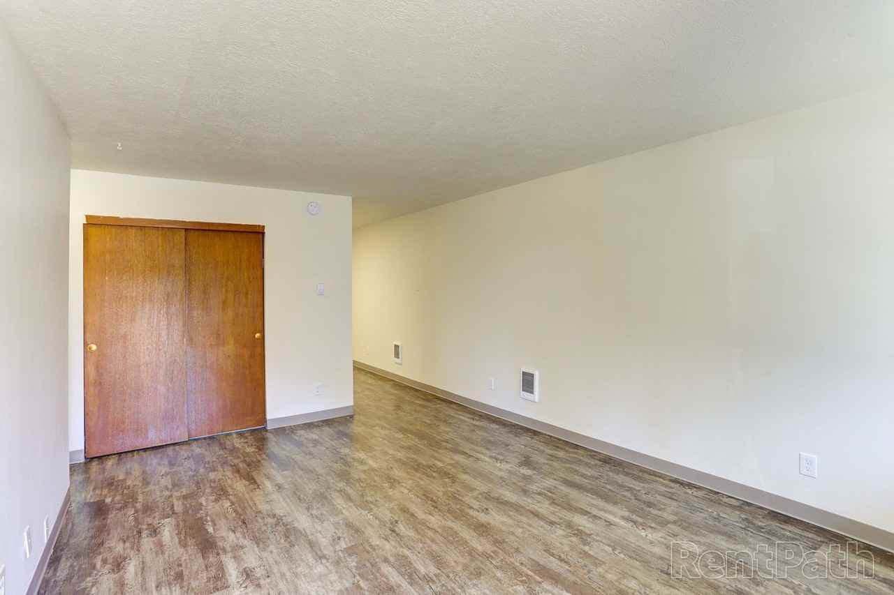 Arrowsmith Apartments^ - Photo 5 of 49