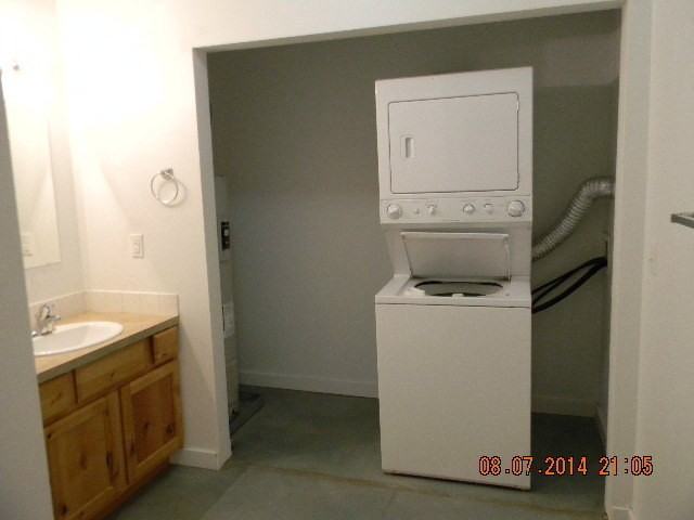 2909 N 4th St 2-4, 7 - Photo 2 of 7