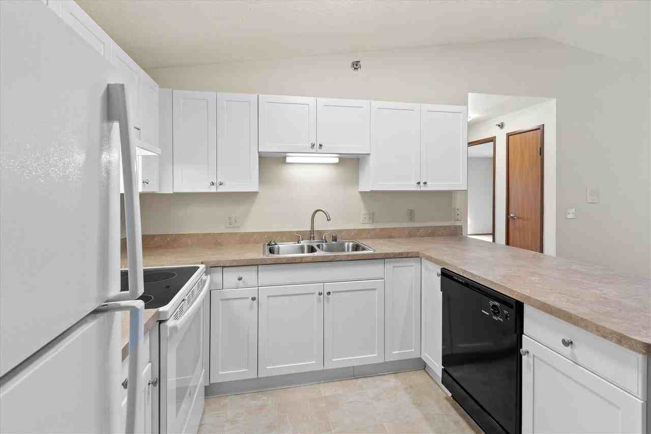 Maple Creek Associates, LLC - Photo 6 of 7