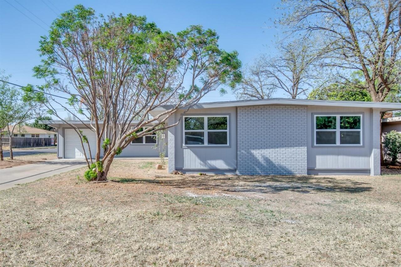 2518 45th St - Photo 2 of 15