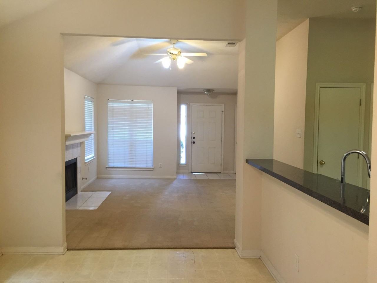 411 Pronghorn Loop - Photo 3 of 14