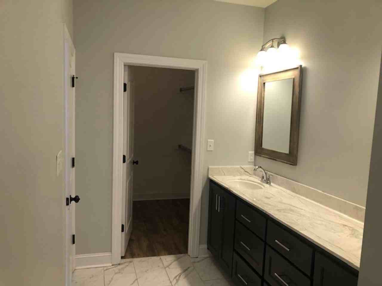 138 Pritchard Cir - Photo 7 of 11