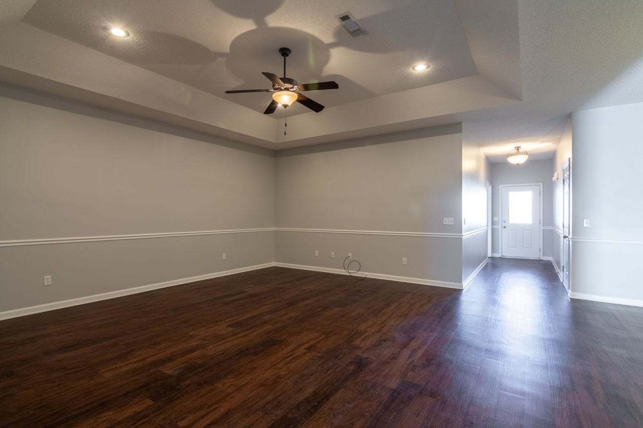 170 Concord Ave - Photo 3 of 13