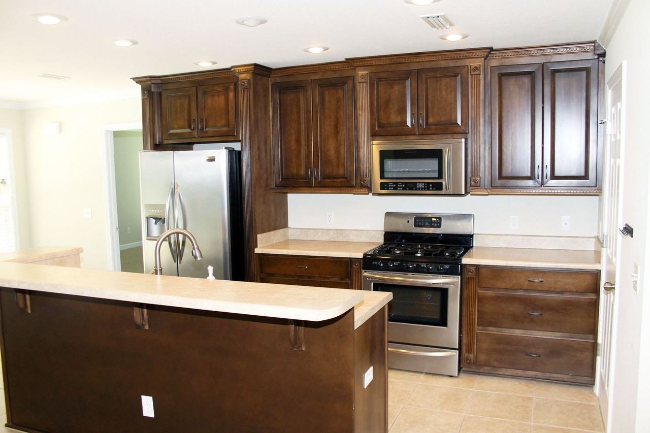 113 Stonehedge Dr - Photo 4 of 34