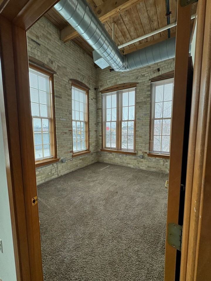 Belle Harbor offers one, two, and three bedroom lofts - Photo 5 of 12