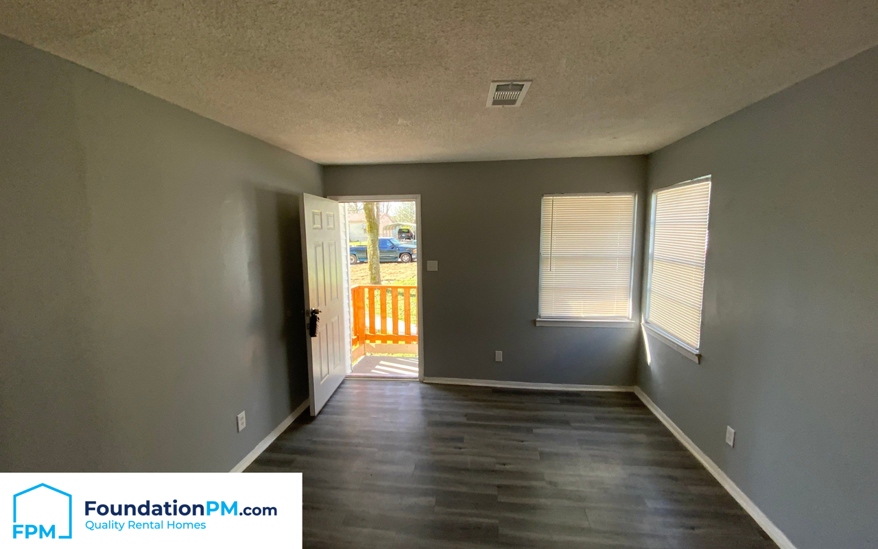 2536 Sunny Hill Dr #1 - Photo 7 of 12