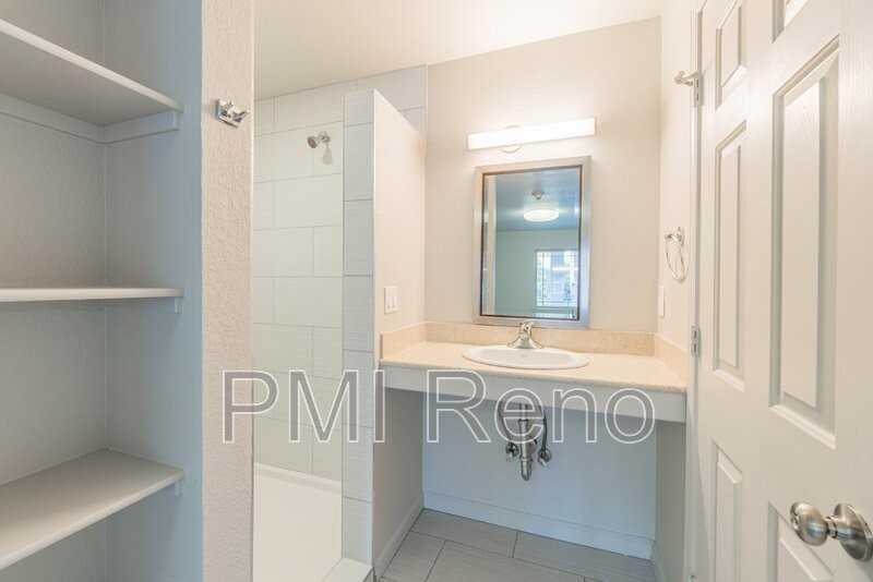 645 S Virginia St #10 - Photo 7 of 16