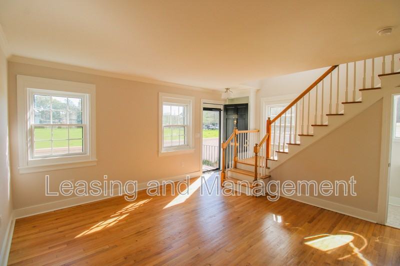 25 Ashley Ave - Photo 6 of 25