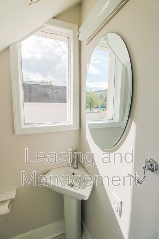 25 Ashley Ave - Photo 7 of 25