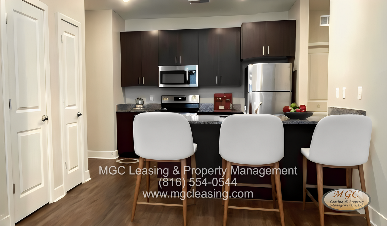 Brighton Crossing Apartments - Photo 4 of 28