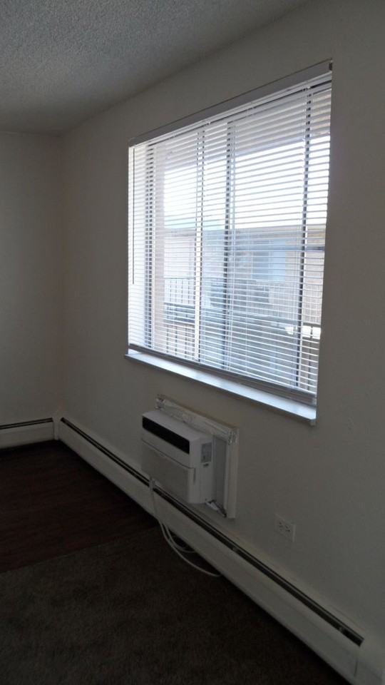 1424 11th Avenue - Photo 7 of 50