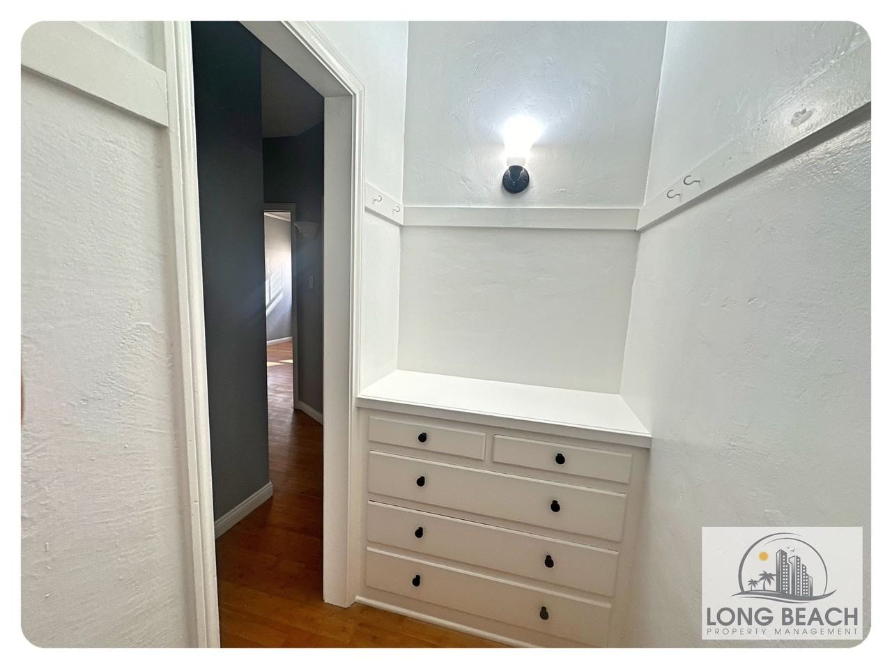 1119 East 4th Street #M - Photo 7 of 13