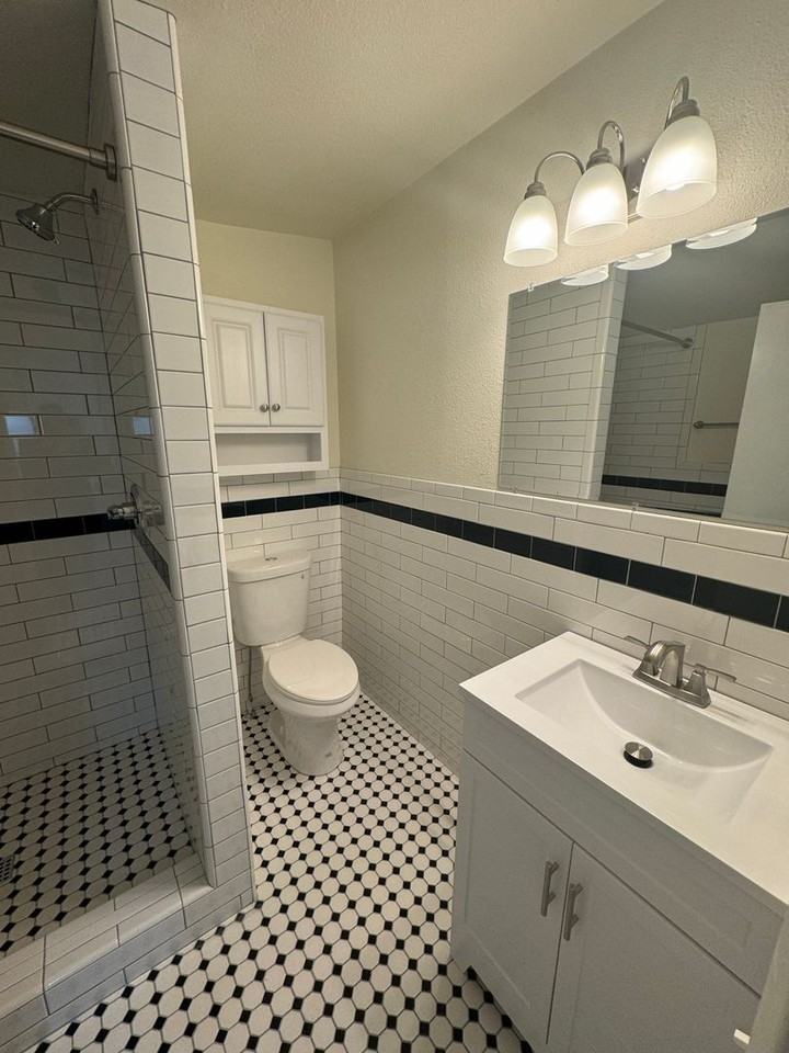 62 Nw Lake Pl - Photo 6 of 9