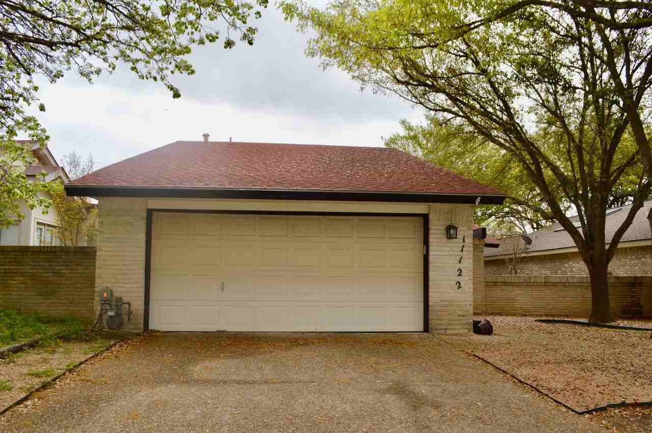 11122 Whisper Spring Dr - Photo 3 of 15
