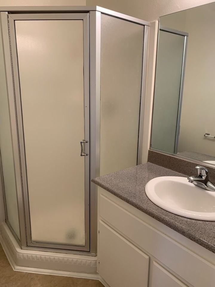 047 - Wilson Apartments - Photo 3 of 11