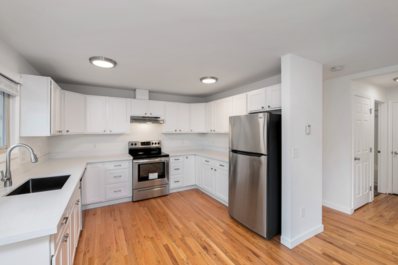 Loyal Heights Apartments - Photo 6 of 28