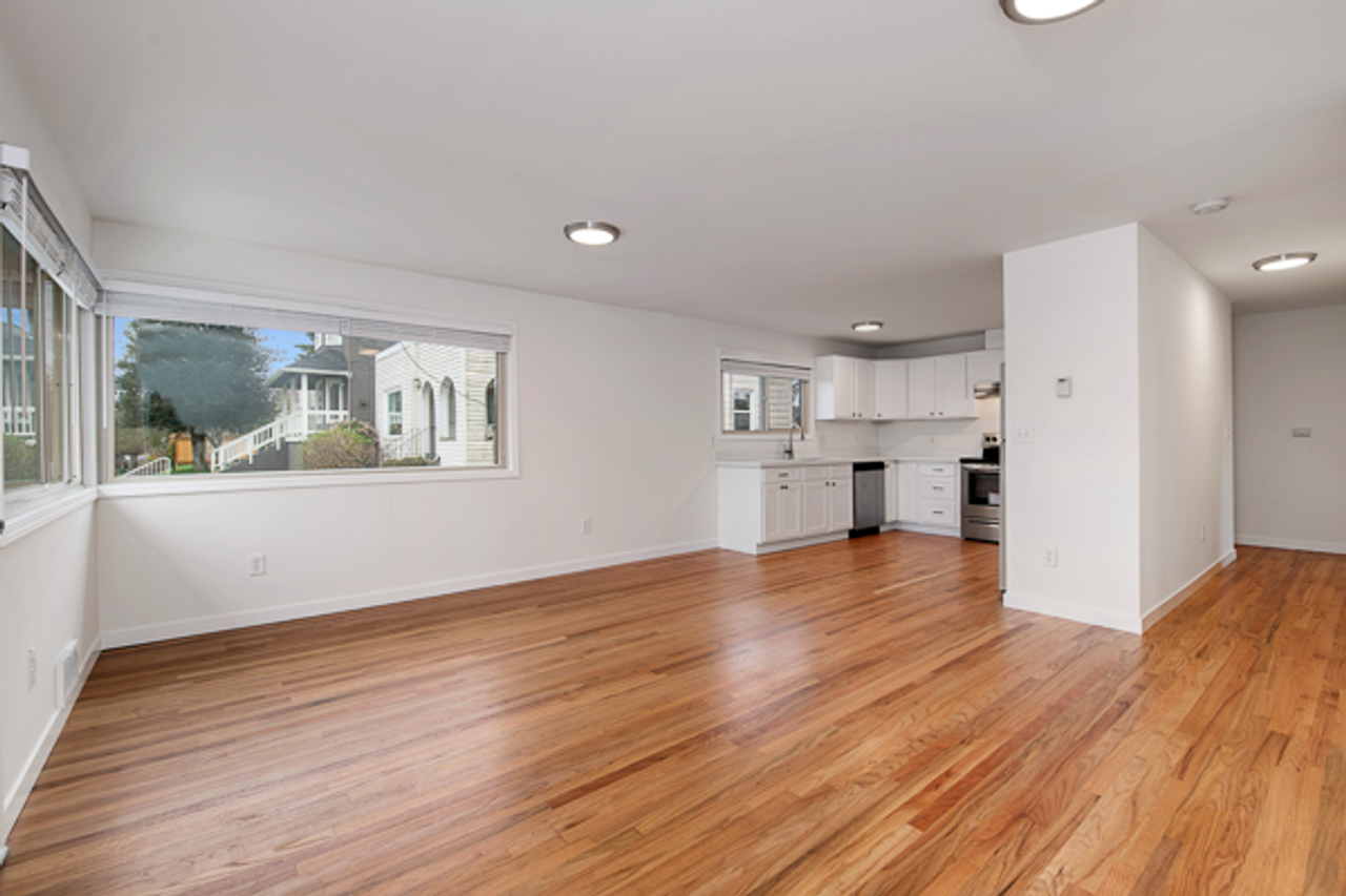 Loyal Heights Apartments - Photo 7 of 28