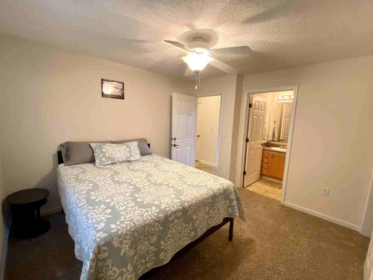 1012 Harts Cove Way - Photo 3 of 29