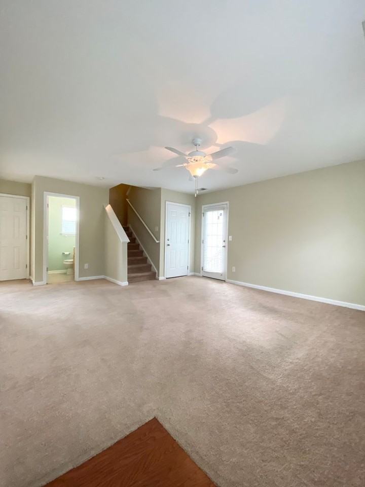 537 S Bull St - Photo 3 of 19