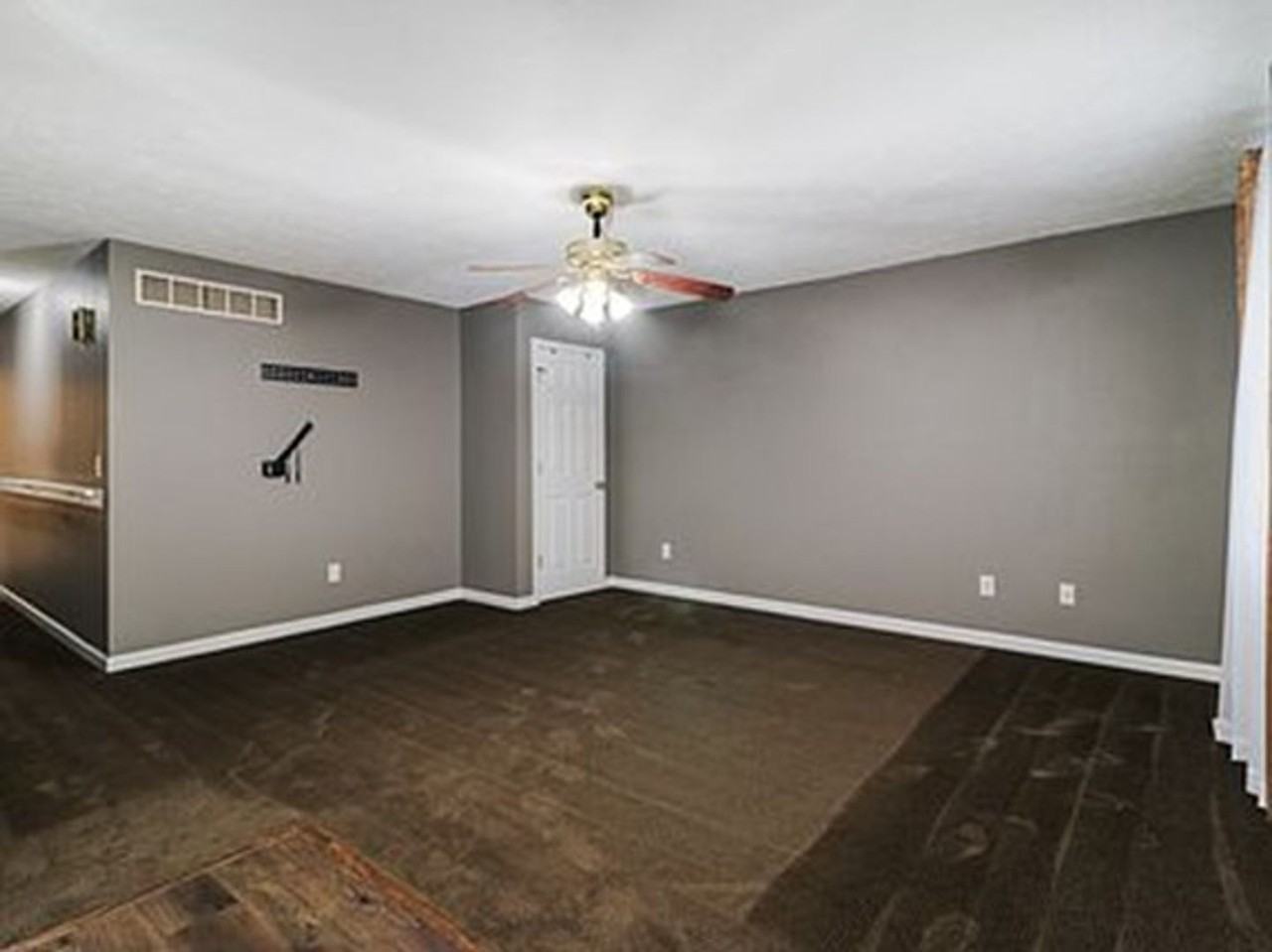 1622 Iowa St - Photo 2 of 27