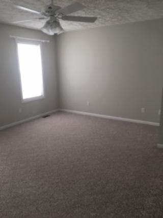 200 Becca Dr - Photo 5 of 9