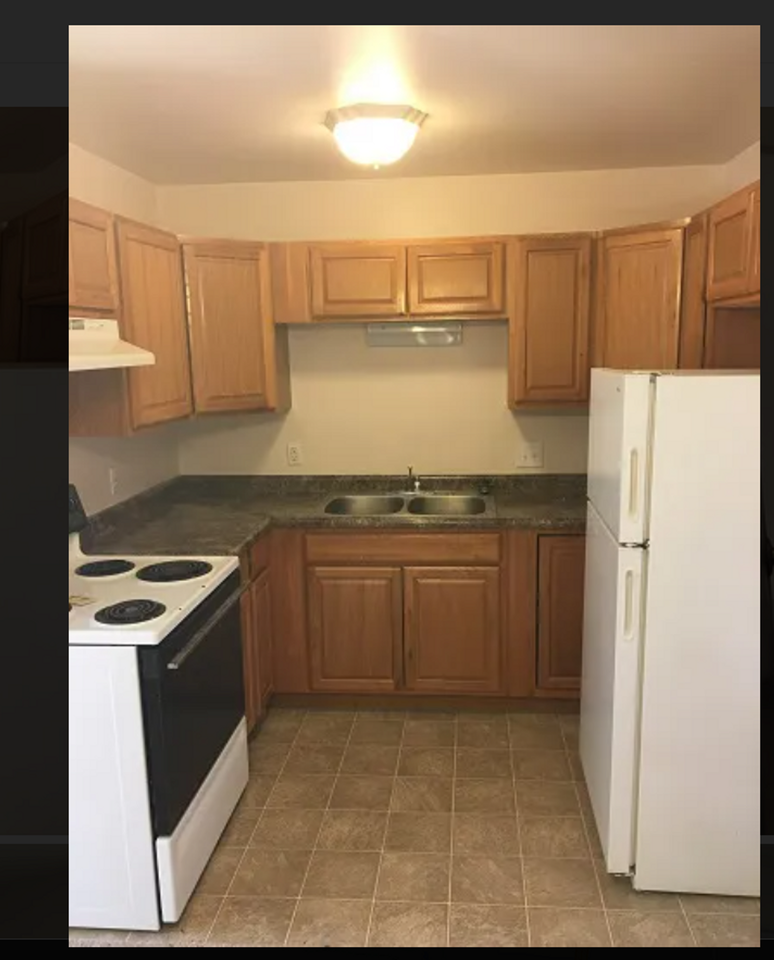 802 Hartwell Dr - Photo 6 of 14