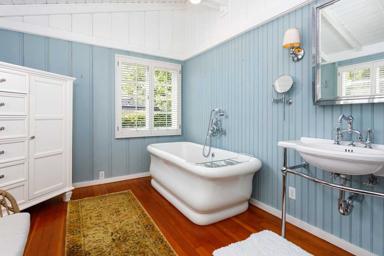 1215 Brangwyn Way - Photo 7 of 20