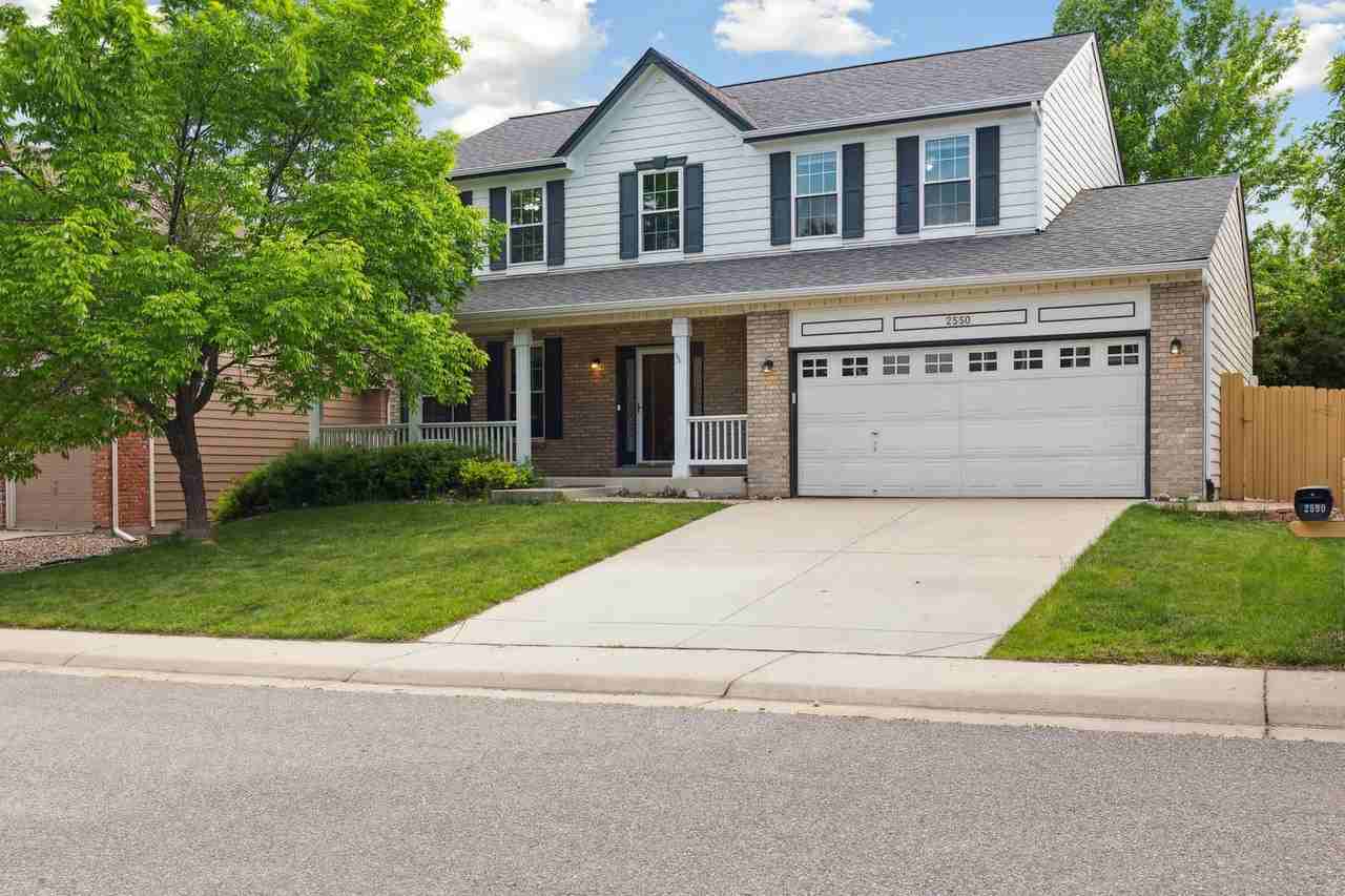 2550 Clayton Cir - Photo 2 of 36