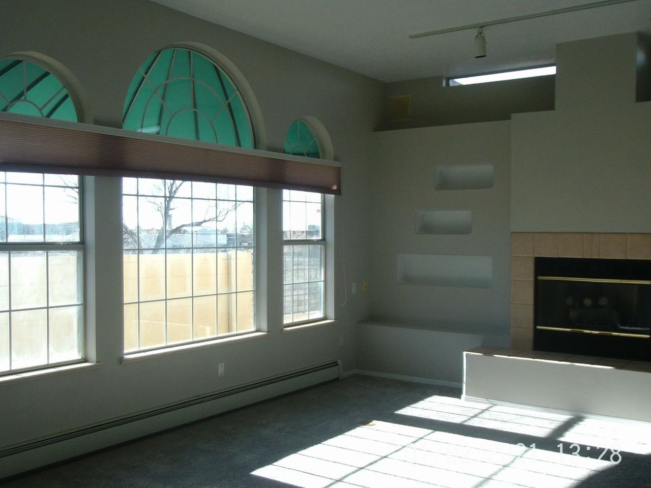 4901 Edwards Dr Ne - Photo 2 of 34