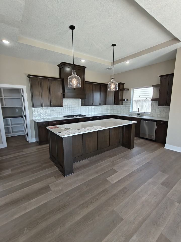 2520 S Spring Hollow St #NA - Photo 3 of 19