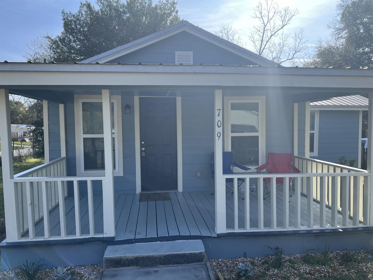 709 S 11th St #1 - Photo 3 of 21