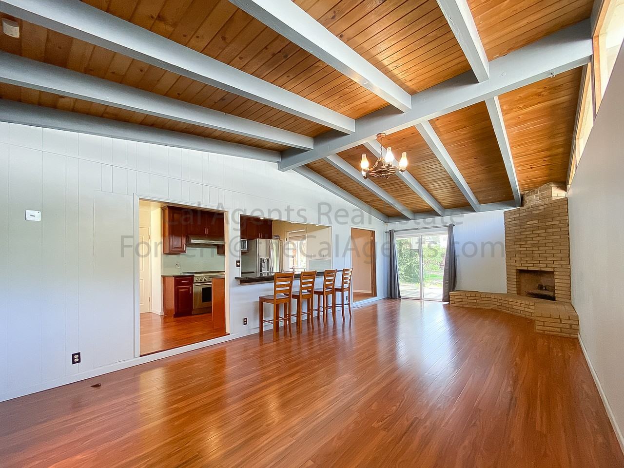 1806 Magnolia Way #1 - Photo 3 of 18