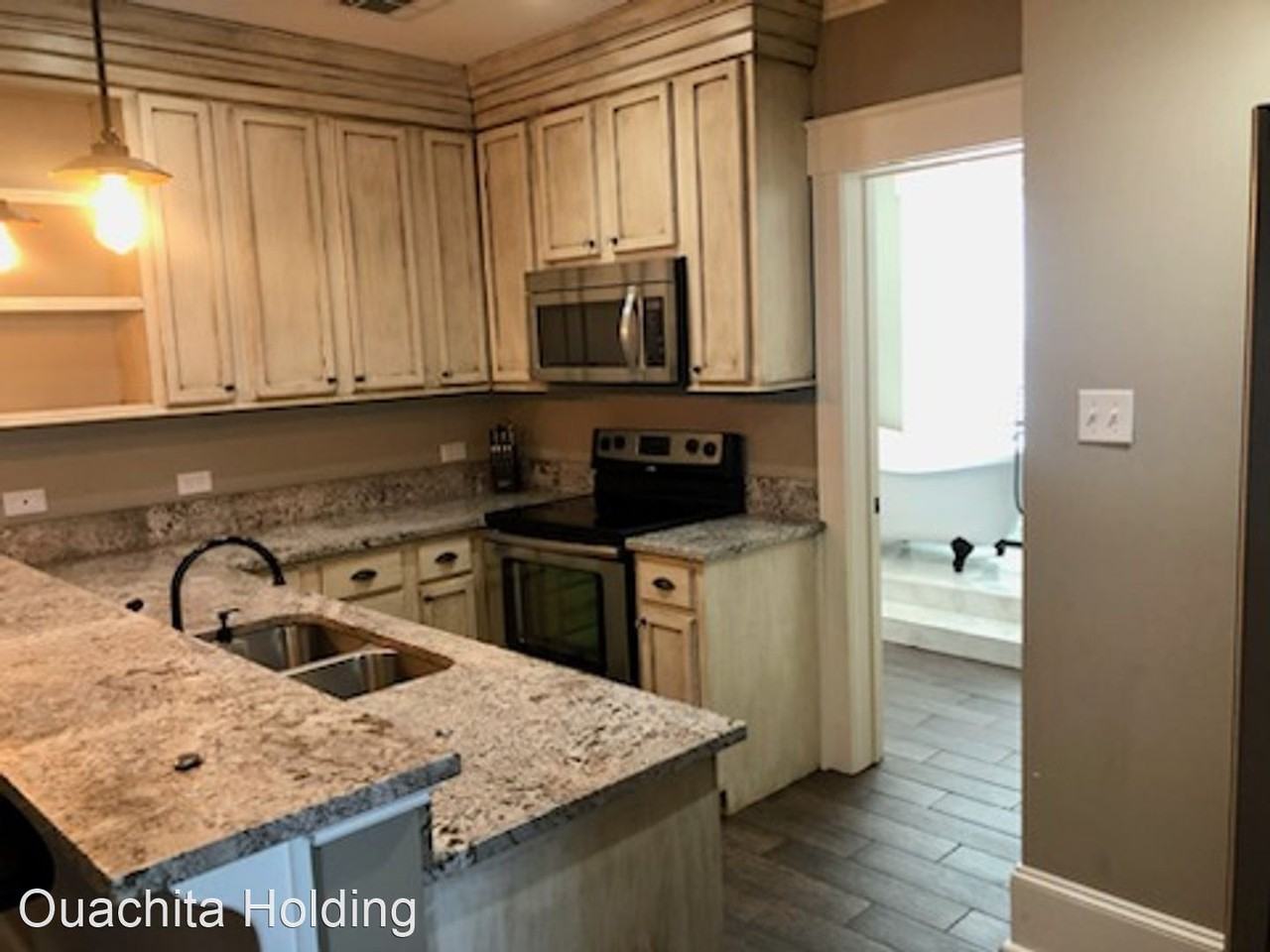 223 South Grand - Photo 2 of 18