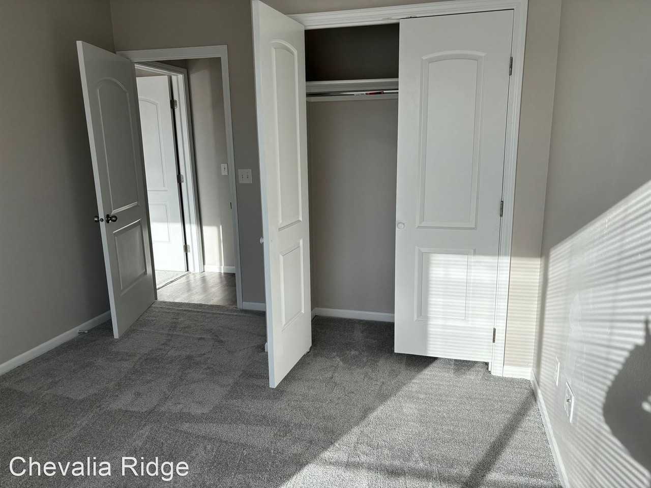 Chevalia Ridge Apartments Grimes - Photo 2 of 8