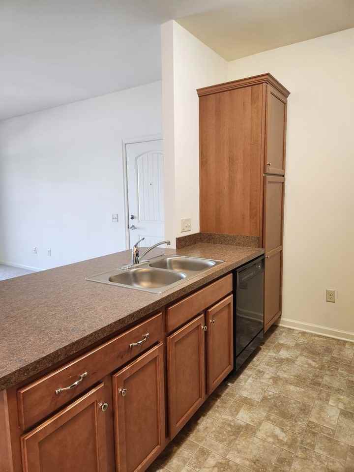 Sutherland Village - Photo 6 of 24