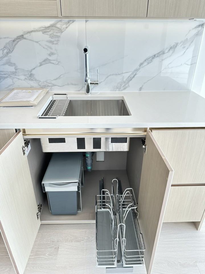 4880 Lougheed Highway #3708&4708 - Photo 5 of 14