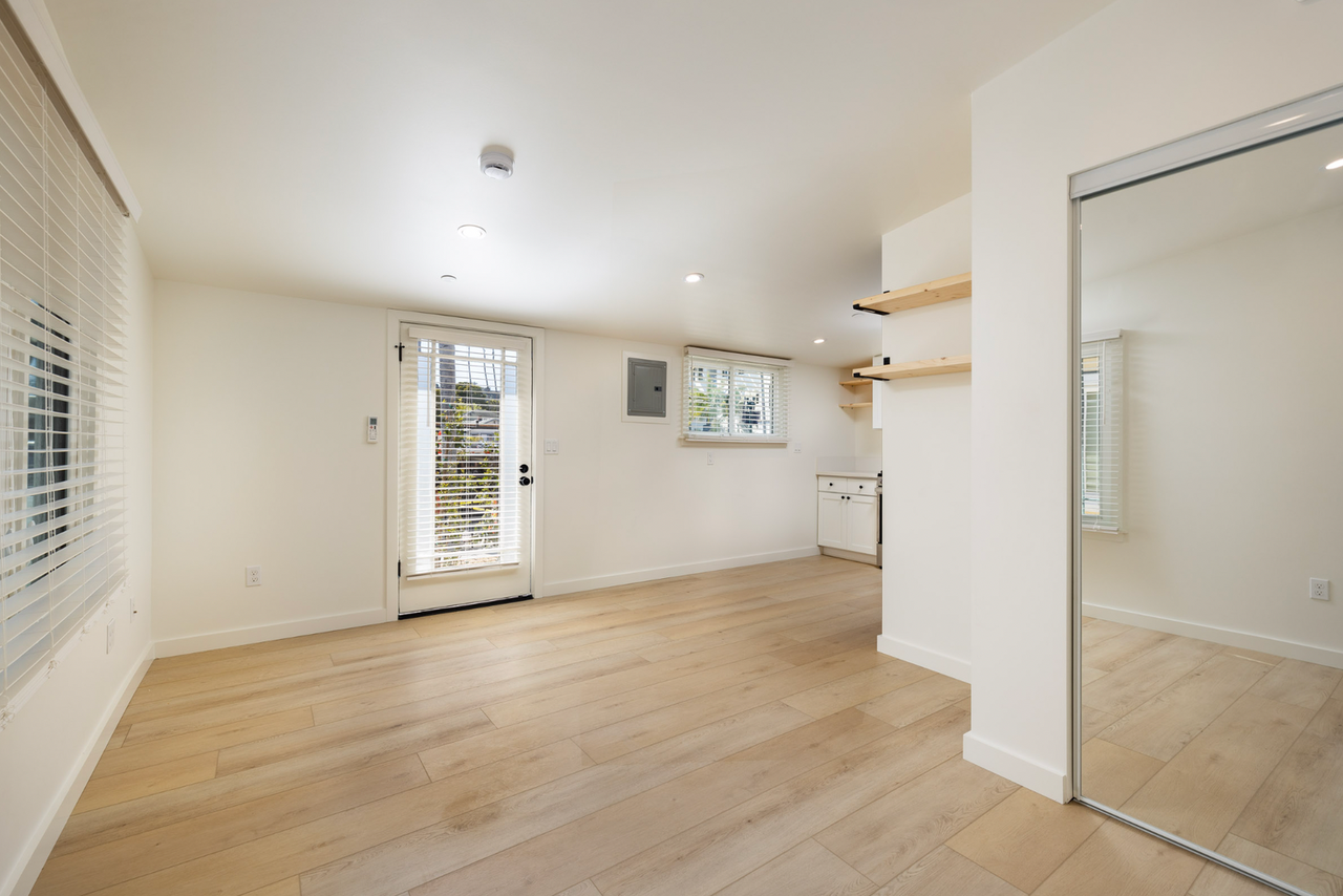 510 Chapala St - Photo 6 of 20