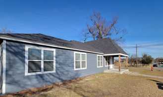 4701 N McKinley Ave - Photo 1 of 1