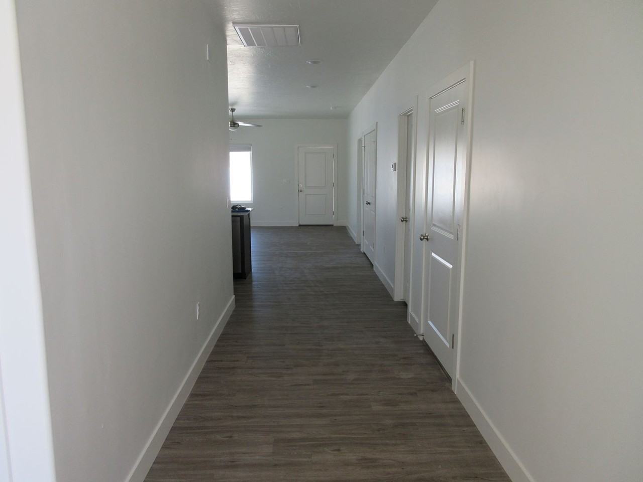 2260 N 550 W - Photo 4 of 15