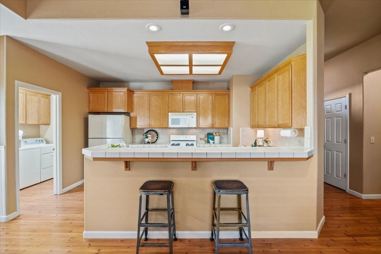 2520 Duffy Dr - Photo 6 of 19