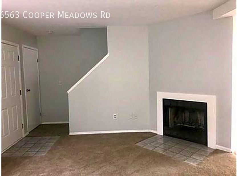 6563 Cooper Meadows Rd - Photo 2 of 9