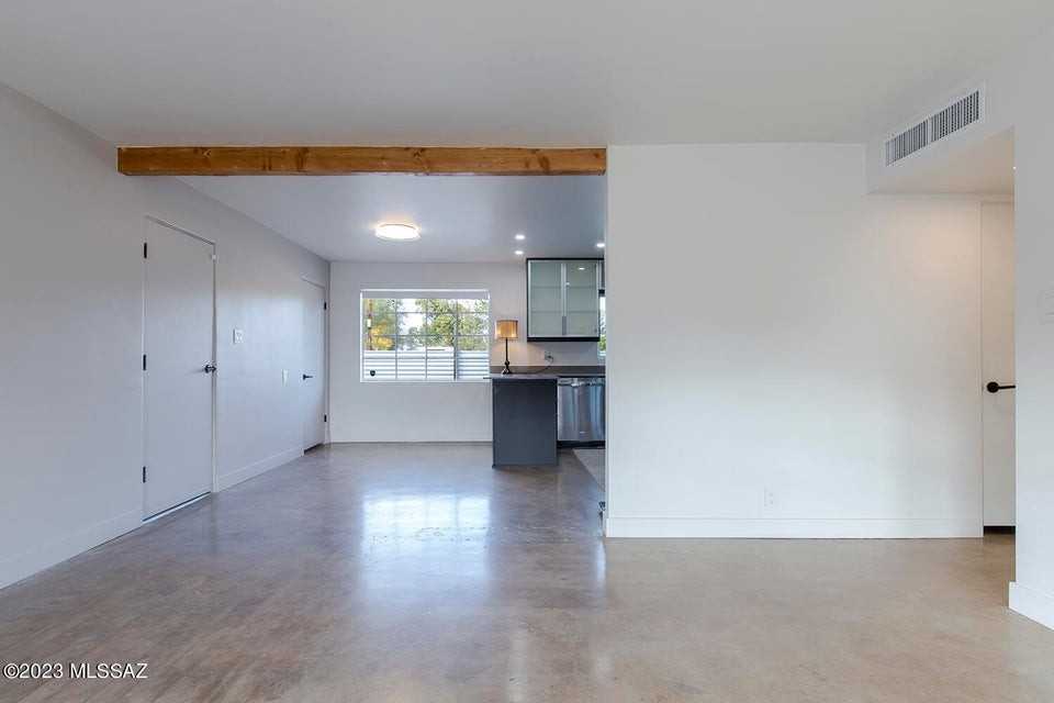 5723 E 19th St #NA - Photo 5 of 37