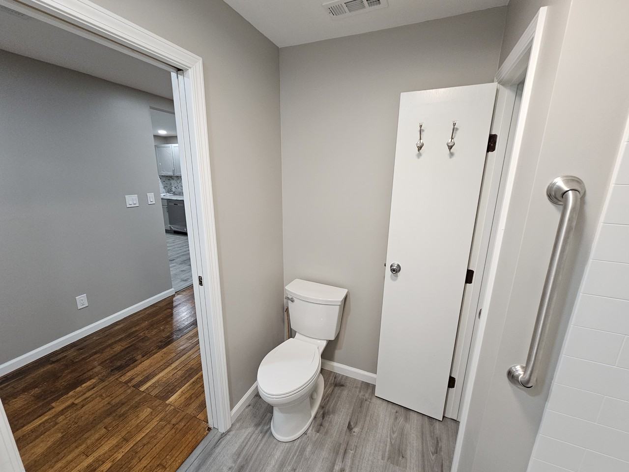 2323 S Hunter Rd #NA - Photo 6 of 10