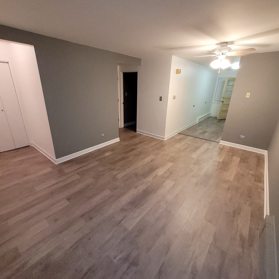 1203 Homestead Rd #G - Photo 2 of 10