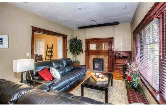 1650 N Emerson St #3 - Photo 4 of 31