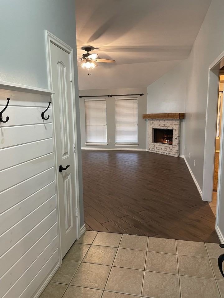 11228 Twin Spires Dr #NA - Photo 2 of 26