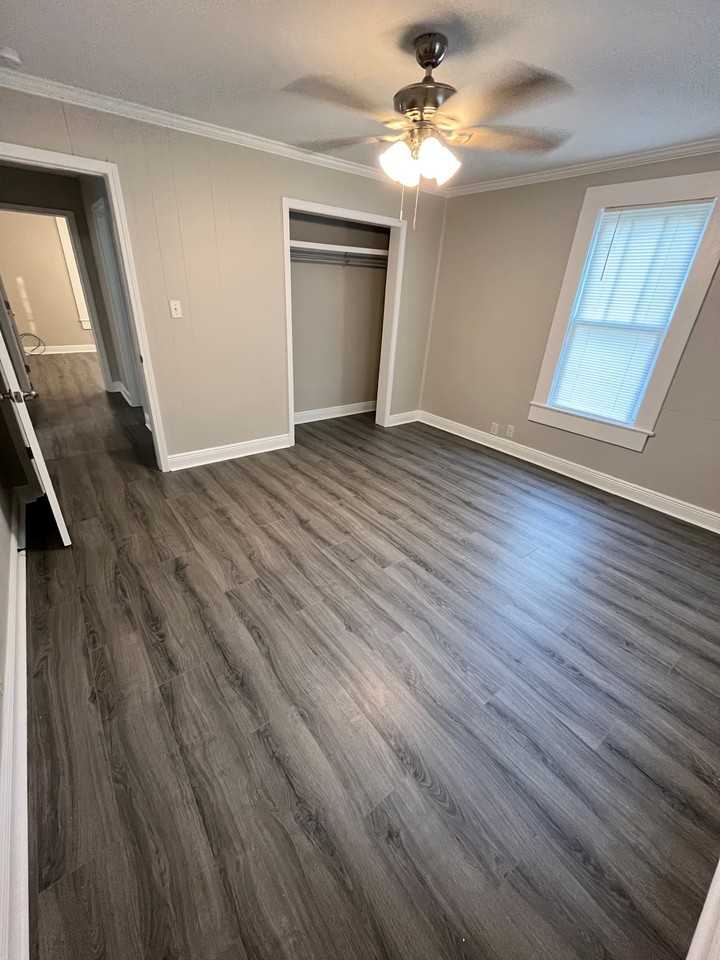 2131 9th St #NA - Photo 5 of 12